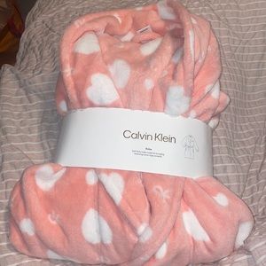 Calvin Klein robe
